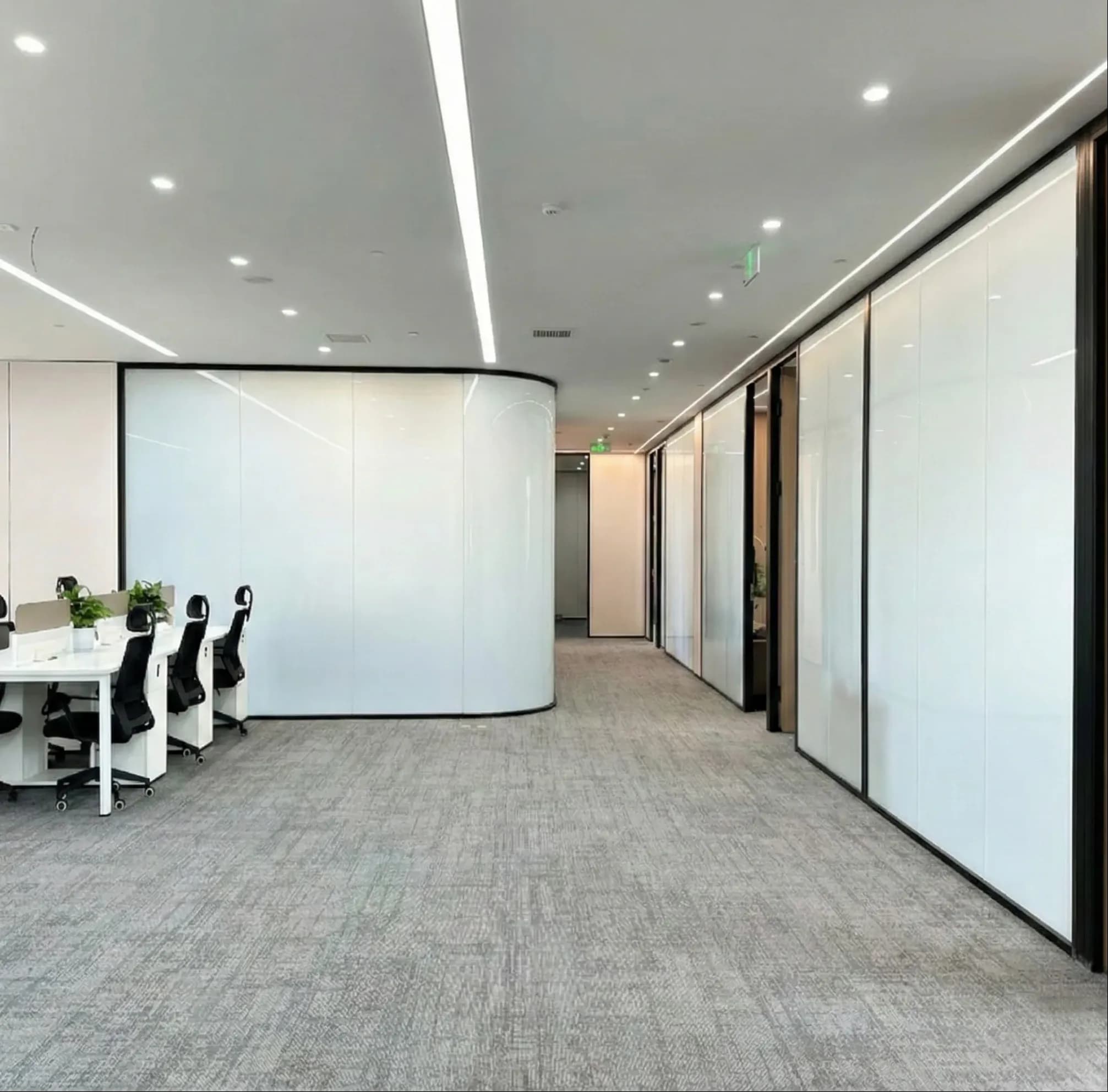 Office & Meeting Rooms